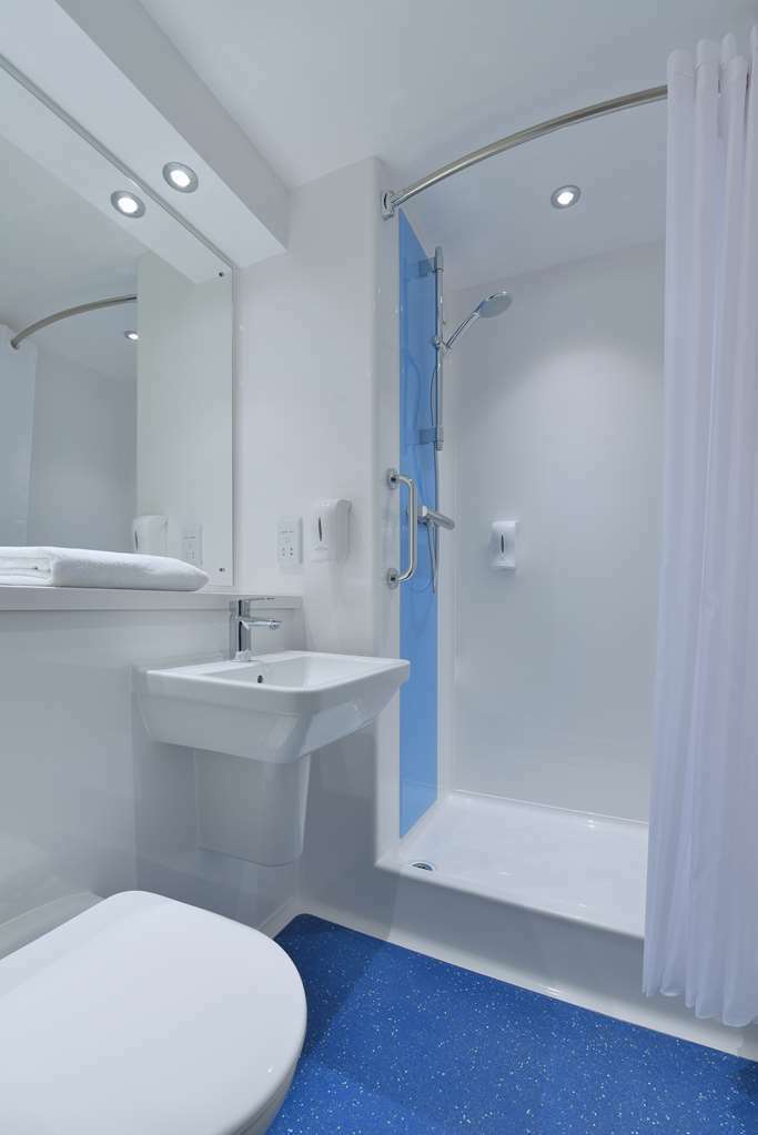 Travelodge Northwich Lostock Gralam Rum bild